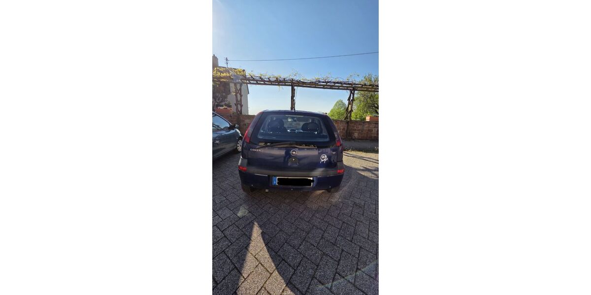 Opel Corsa 233.000 km 2.500 &euro; Elmstein 67471