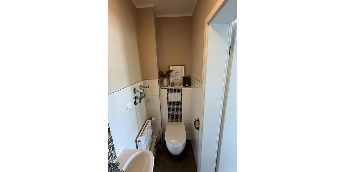 Einfamilienhaus Pinneberg - 3 Zimmer, 93 m&sup2;, 1.070&euro; | Angebot:25428834