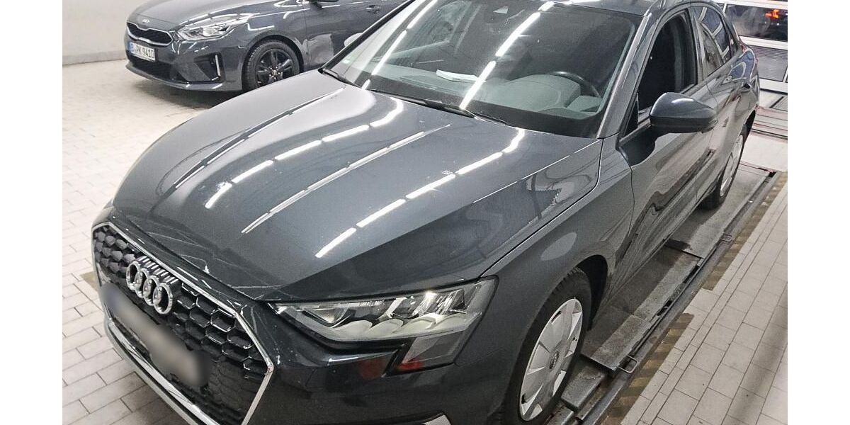 Audi A3 55.439 km 17.990 &euro; Braunschweig 38122