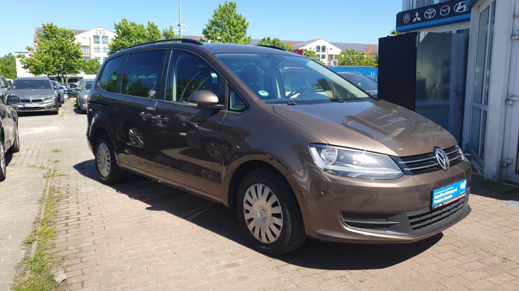 VW Sharan 238.200 km 7.490 &euro; Berlin 12681