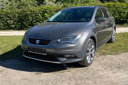 Seat Leon 51.150 km 17.599 &euro; Hannover 30625