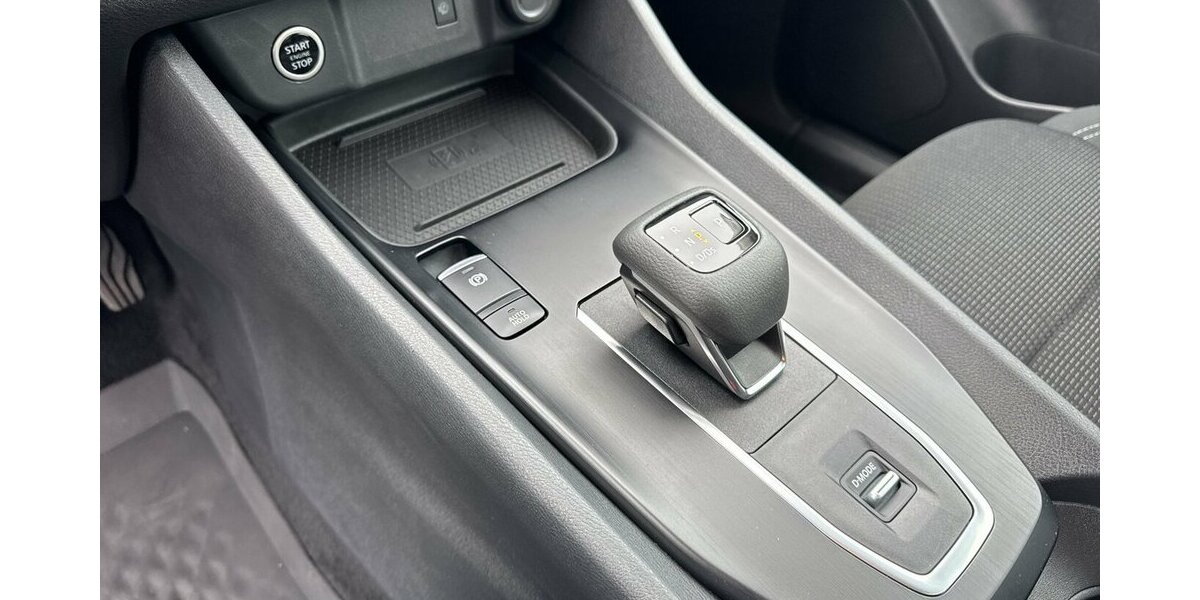 Nissan Qashqai Accenta *Xtronic/SHZG/Navi-App/Kamera/ICC/ 23.631 km 23.990 &euro; Bamberg 96052