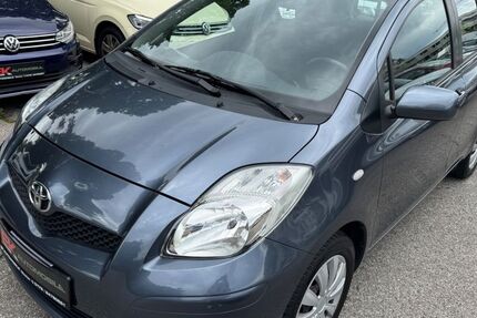 Toyota Yaris 135.300 km 3.500 &euro; München 81243