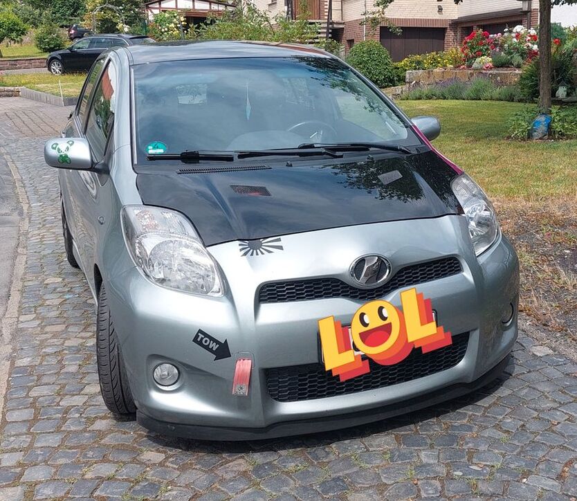 Yaris
