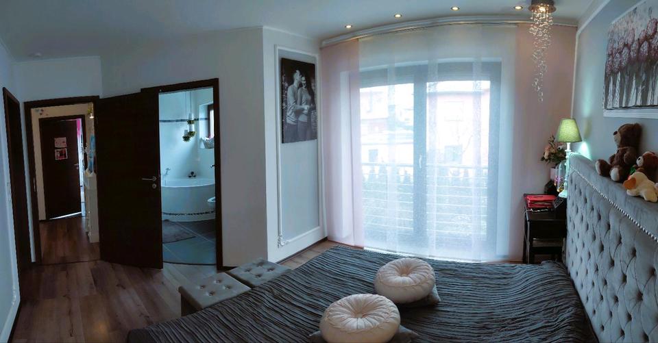 Modernes Wohnen mit Stil & Komfort: Stadtvilla mit Sauna & Garten 7.5 zimmer