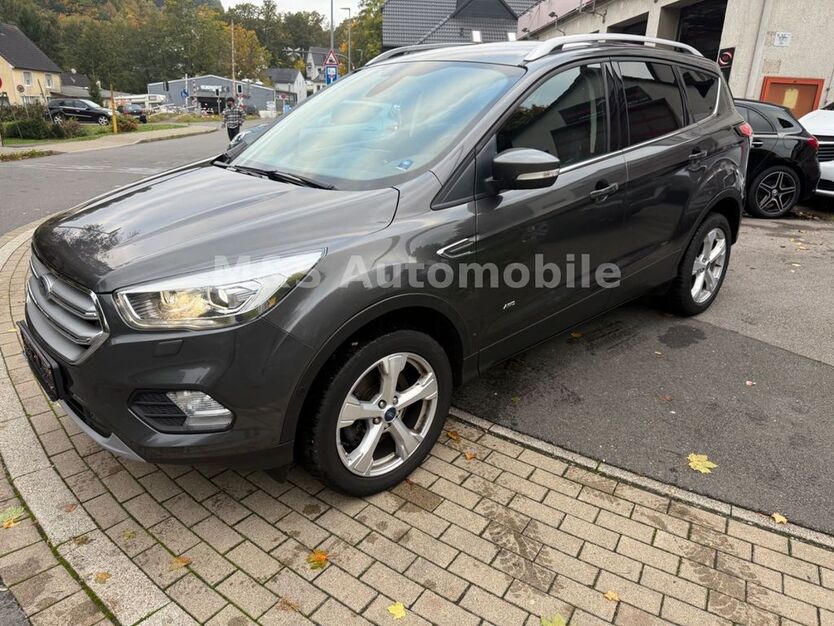 Ford Kuga 128.000 km 15.499 € Lüdenscheid 58515