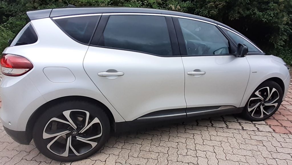 Renault Scenic 119.500 km 6.999 &euro; Hameln 31789