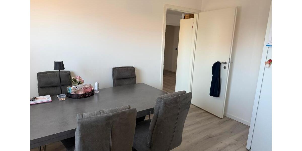Bungalow Wunstorf - 5 Zimmer, 120 m&sup2;, 1.600&euro; | Angebot:26417080
