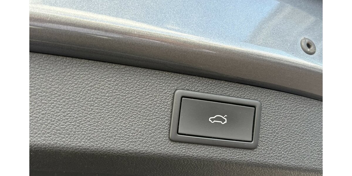 Skoda Kodiaq 1.5 TSI Sportline PANO/KAMERA/ACC/7.SITZ 109.668 km 28.900 &euro; Villingen-Schwenningen 78054