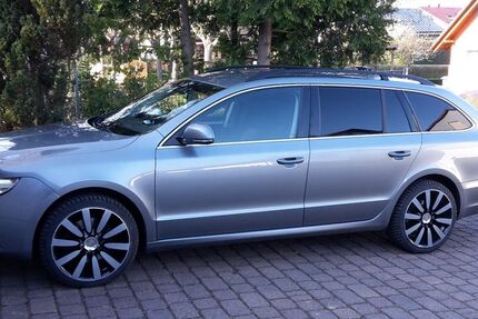 Skoda Superb 235.600 km 6.500 &euro; Hettstadt (Bayern) 97265