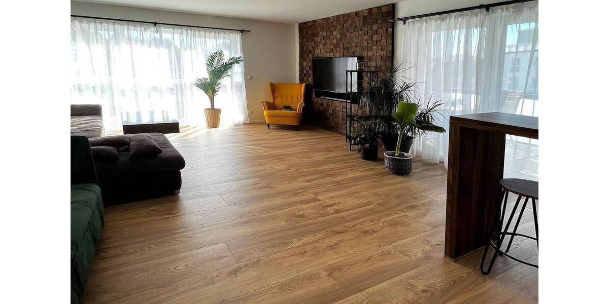 Etagenwohnung Villingen-Schwenningen Villingen - 3 Zimmer, 85 m&sup2;, 310.000&euro; | Angebot:26363979