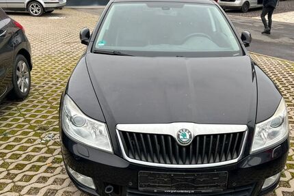 Skoda Octavia 167.000 km 2.700 € Vollersroda 99438
