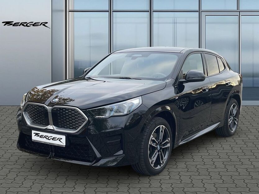BMW iX2 11.830 km 53.290 € Elsterwerda 04910