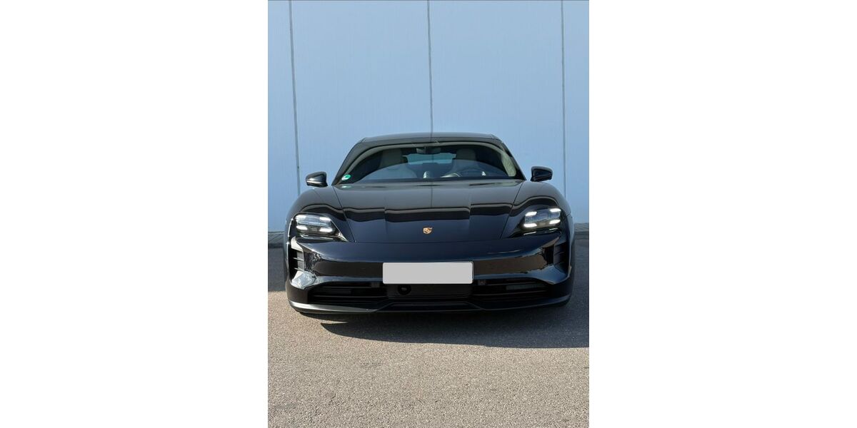 Porsche Taycan 28.800 km 89.750 &euro; Dillingen 89407