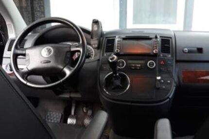 VW T5 Multivan 300.000 km 8.590 &euro; Haibach 63808