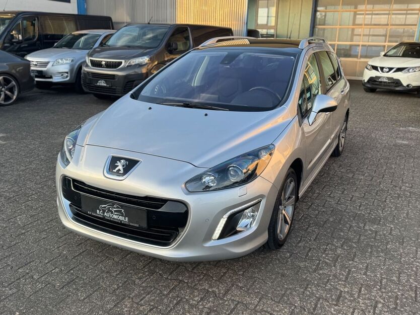 Peugeot 308 124.000 km 6.500 € Stromberg-Warmsroth 55442