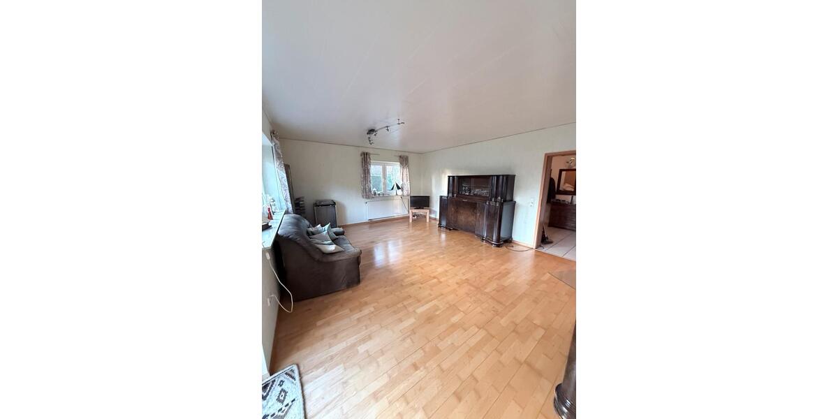 Einfamilienhaus Steyerberg - 4 Zimmer, 180 m&sup2;, 1.500&euro; | Angebot:25209323