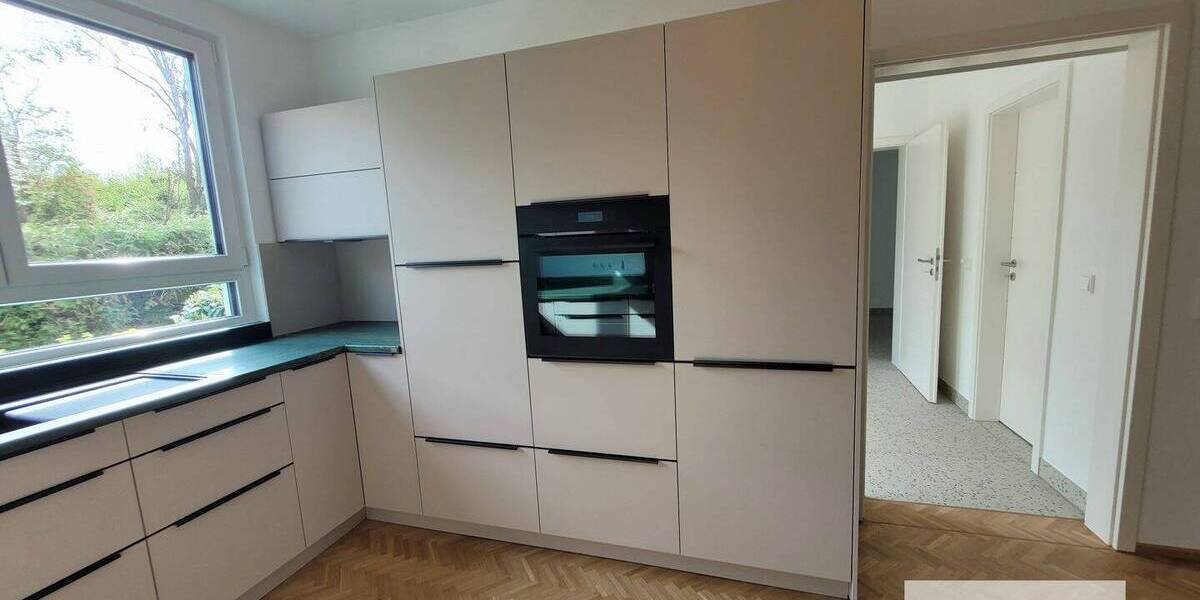 Etagenwohnung Würzburg Lindleinsmühle - 4 Zimmer, 170 m&sup2;, 2.500&euro; | Angebot:26343936