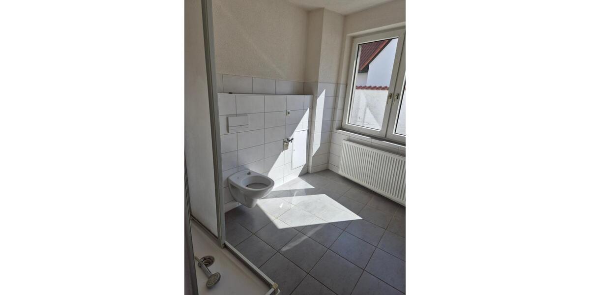 Erdgeschoßwohnung Wallhausen - 2 Zimmer, 54 m&sup2;, 350&euro; | Angebot:21368243
