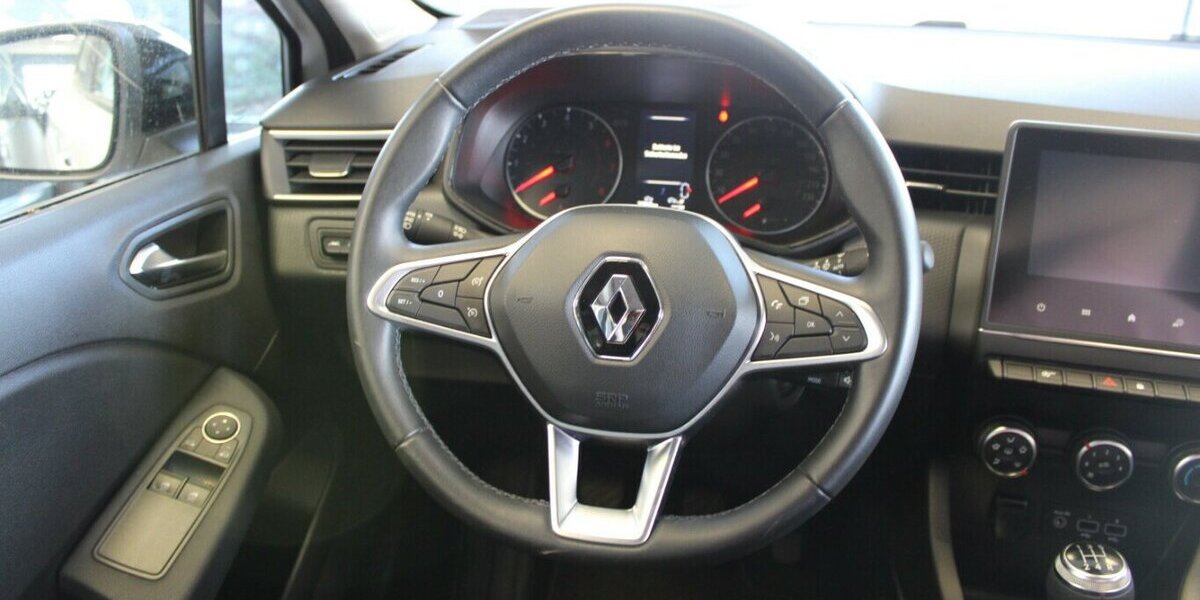 Renault Clio SCe65 EQUILIBRE 22.807 km 12.480 &euro; Euskirchen 53881