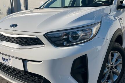Kia Stonic 71.000 km 10.890 &euro; Maximiliansau 76744