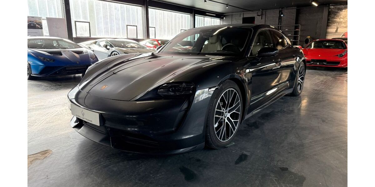 Porsche Taycan 30.975 km 83.900 &euro; Flensburg 24937