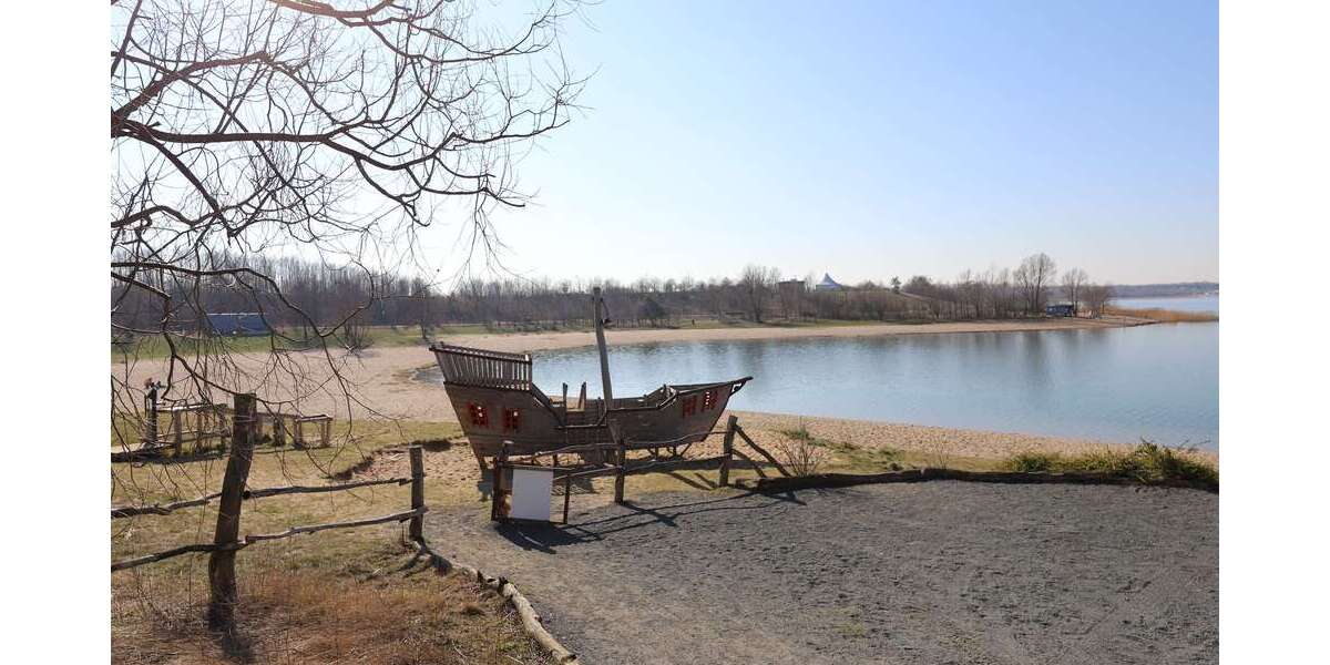 Wohnen, wo andere Golf spielen - Doppelhaushälfte mit Terrasse & Garten 5 zimmer