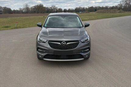 Opel Grandland (X) 108.000 km 16.000 &euro; Veldhausen 49828