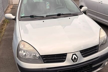 Renault Clio 126.516 km 1.399 &euro; Hagen 58097