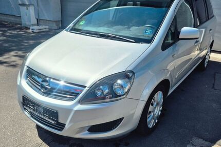 Opel Zafira 149.500 km 5.990 &euro; Berlin 13435