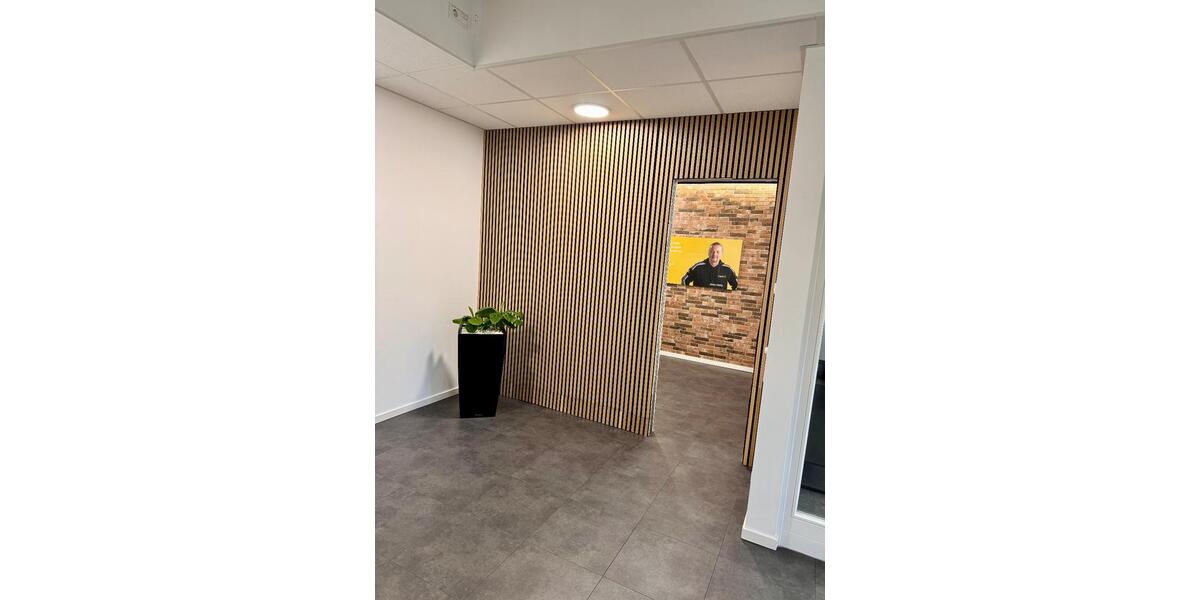 Büro Praxis Gewerberäume mit Parkplätzen zimmer