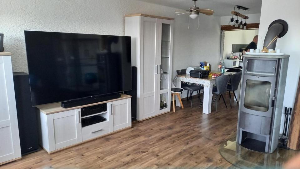 Etagenwohnung Grünberg - 6 Zimmer, 135 m&sup2;, 890&euro; | Angebot:26362175