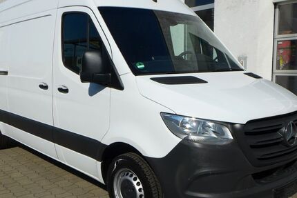 Mercedes-Benz Sprinter 188.278 km 14.990 € Berlin 13086