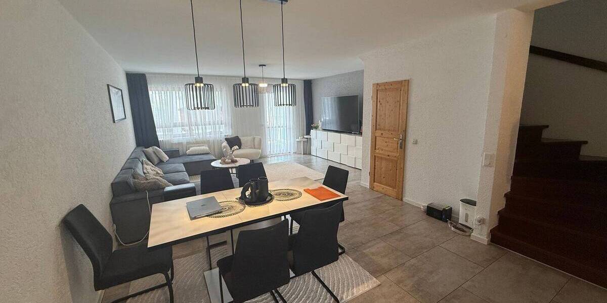 Reihenmittelhaus Bingen Büdesheim - 5 Zimmer, 130 m&sup2;, 1.500&euro; | Angebot:26028976