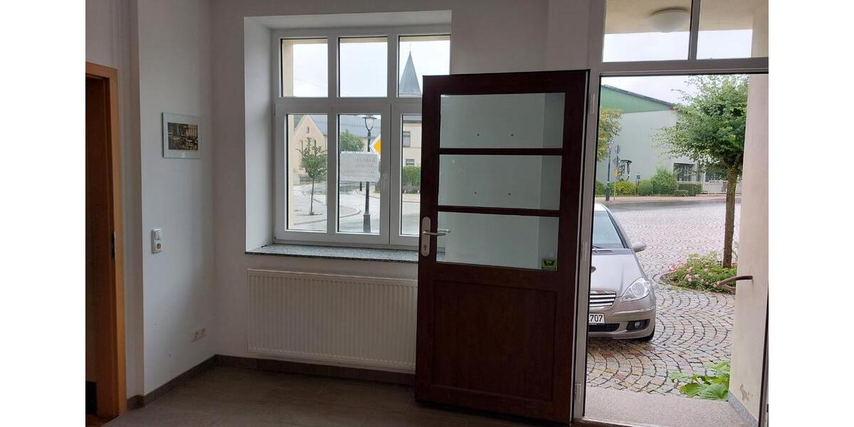 Einfamilienhaus Markneukirchen - 6 Zimmer, 200 m&sup2;, 98.000&euro; | Angebot:26444338