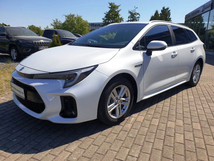 Suzuki Swace 8.900 km 33.970 € Grimma 04668