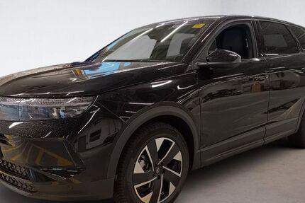 Opel Grandland (X) 4.199 km 35.795 € Wiesbaden 65201