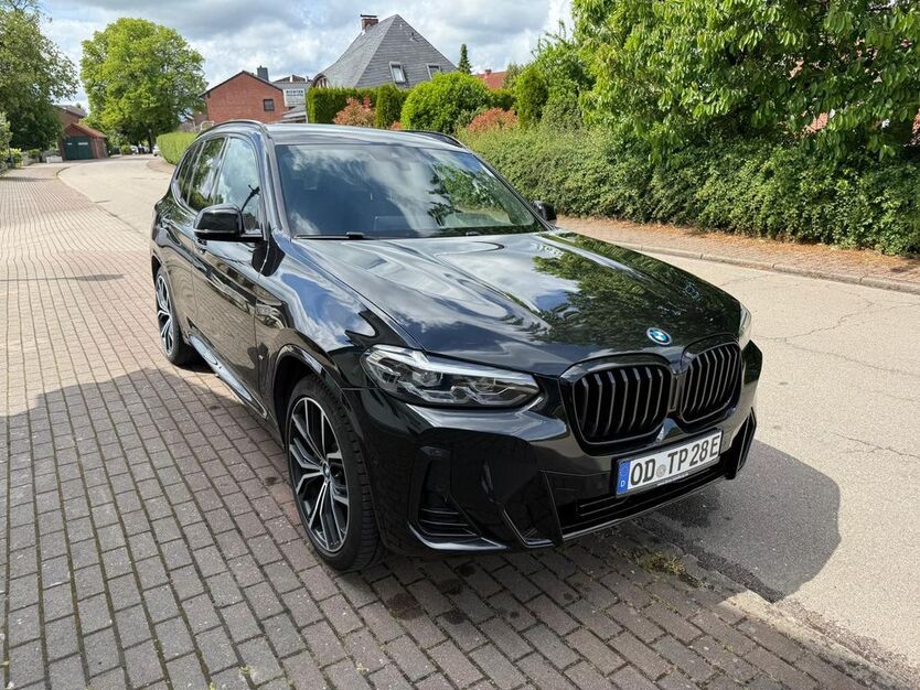 BMW X3 41.000 km 46.900 € Braak 22145