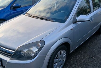 Opel Astra 76.000 km 3.600 € Metzingen 72555