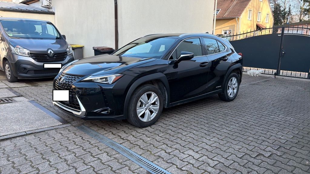 Lexus UX 52.000 km 23.799 &euro; Bottrop 46240