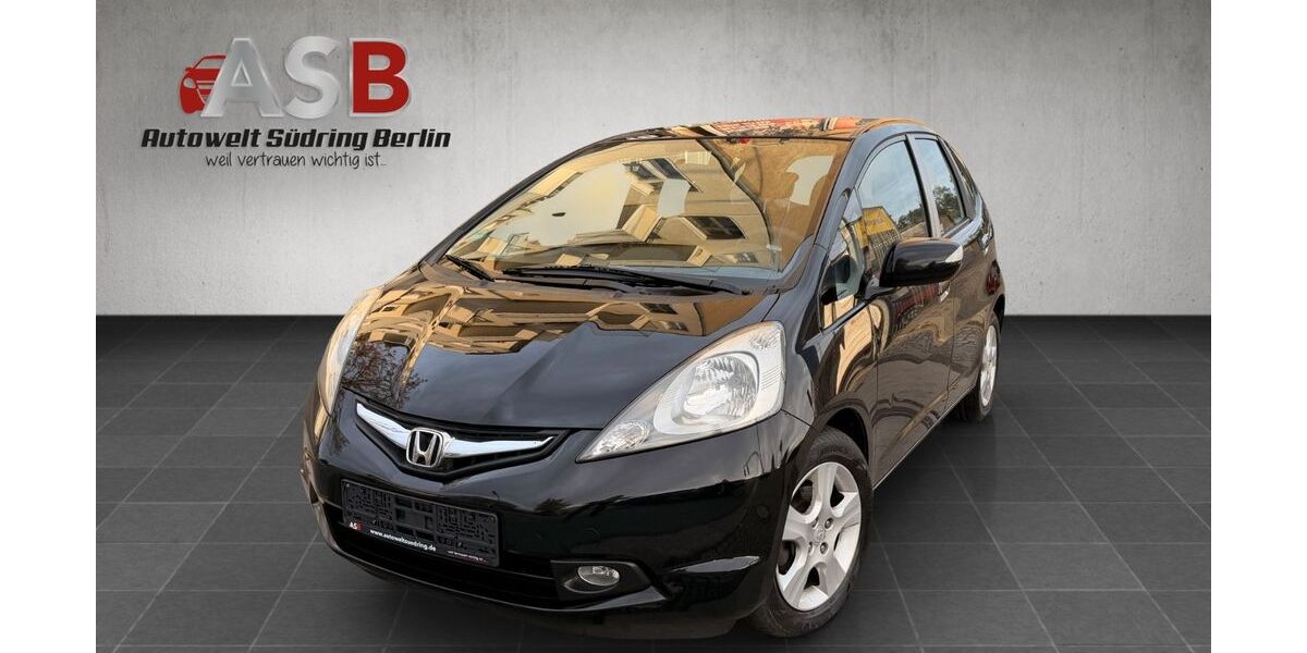 Honda Jazz 174.000 km 6.999 &euro; Berlin 12055
