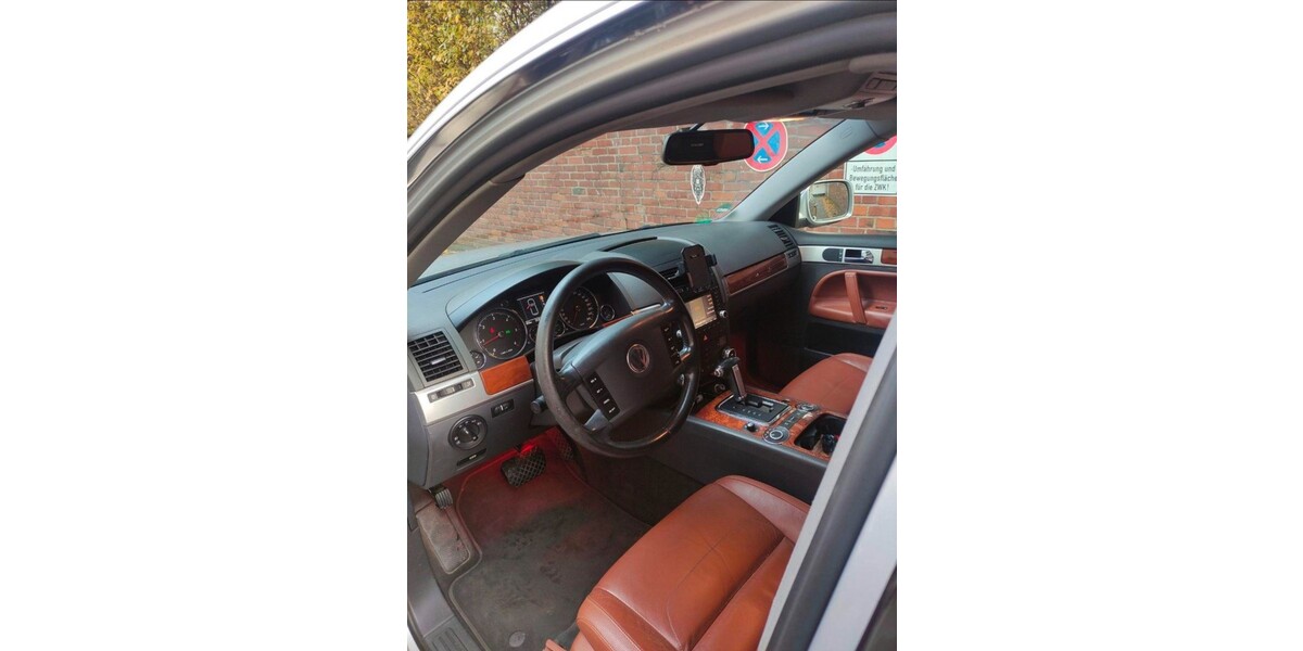 VW Touareg 274.000 km 5.999 &euro; Simmerath 52152