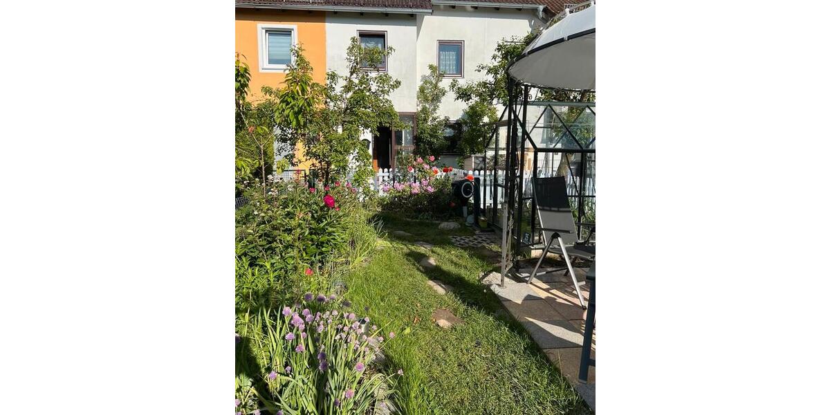 Reihenhaus Waldkraiburg - 5 Zimmer, 130 m&sup2;, 450.000&euro; | Angebot:26603602