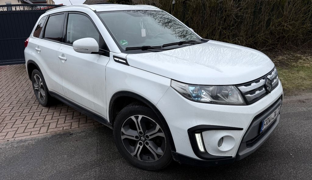 Suzuki Vitara 134.000 km 10.900 &euro; Oderaue 16259
