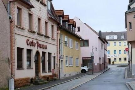 Vielseitig nutzbares Gebäude Grafenwöhr 11 zimmer