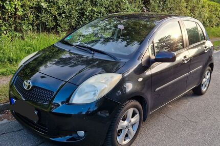 Toyota Yaris 162.000 km 3.000 &euro; Hamburg 22459