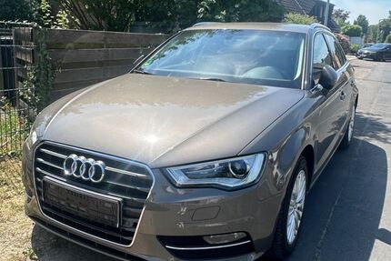 Audi A3 143.000 km 12.499 &euro; Grefrath 47929
