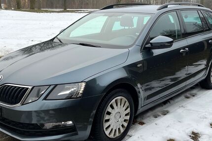 Skoda Octavia 161.500 km 10.999 &euro; Schöneck 08261