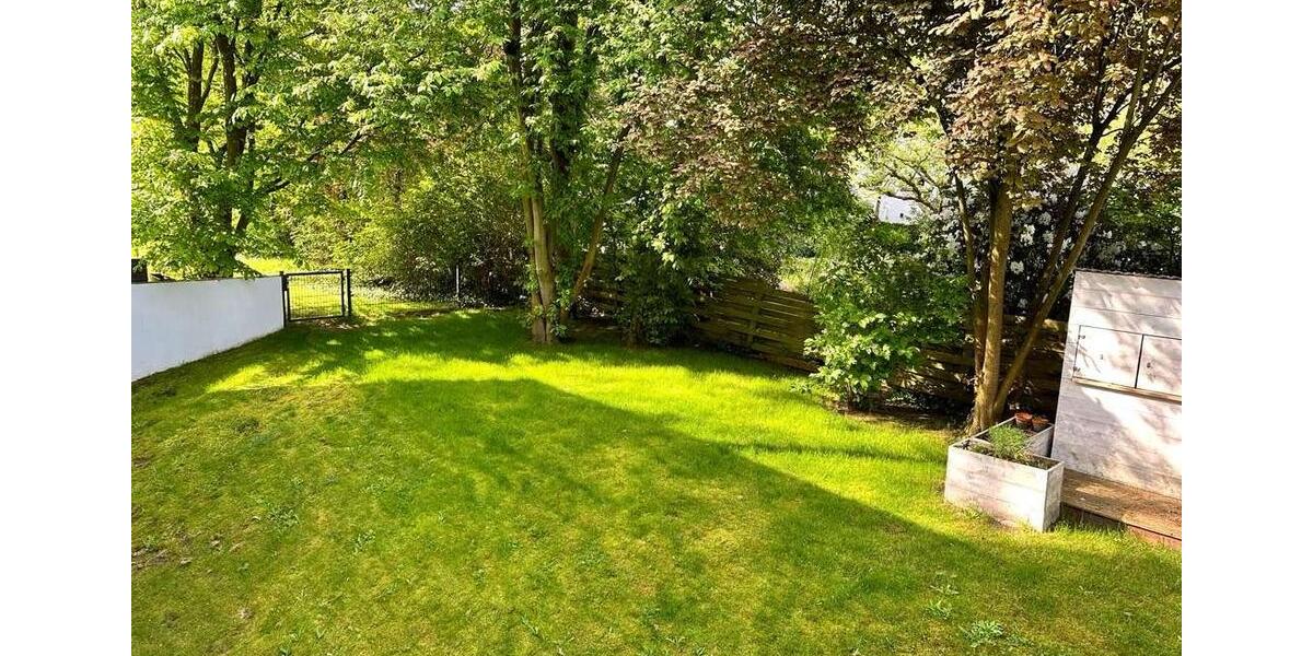 Lichtdurchflutete Maisonettewohnung mit Garten in ruhiger Lage 5 zimmer