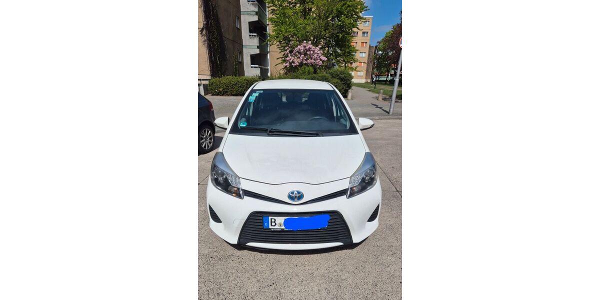 Toyota Yaris 119.480 km 10.000 &euro; Berlin 13597
